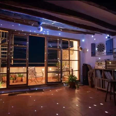 Les Voltes Iii - Stunning 5bd With Panoramic Views In Hilltop Wine Village Holiday home *